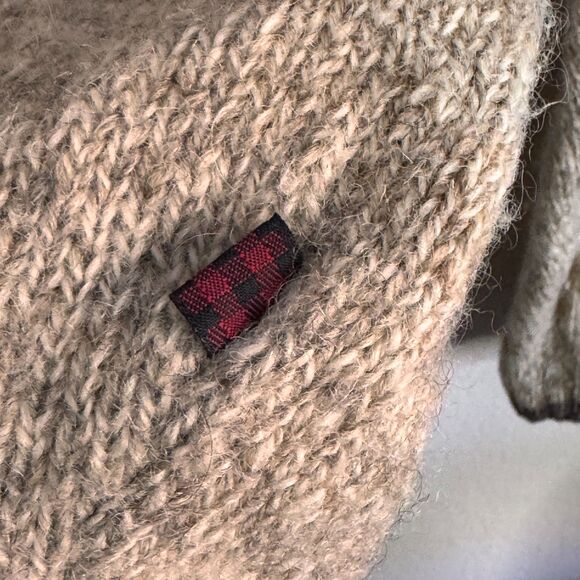 Woolrich Oat Mix Crewneck Sweater, made in India, size XL.Heritage outdoor - Picture 8 of 9